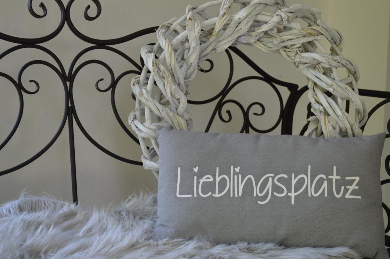 Landhaus Riedl บาดฟึสซิง ภายนอก รูปภาพ